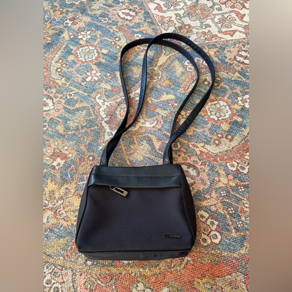 Vintage Nine West canvas & leather shoulder bag with long straps #Y2K #timeless - Picture 10 of 10
